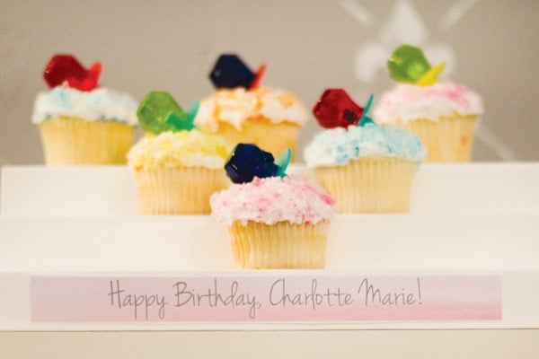 birthday-ring-pop-cupcakes