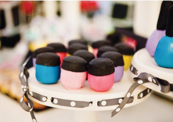 makeup-cake-balls-fashion-birthday