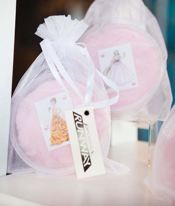 project-runway-party-cotton-candy-favors