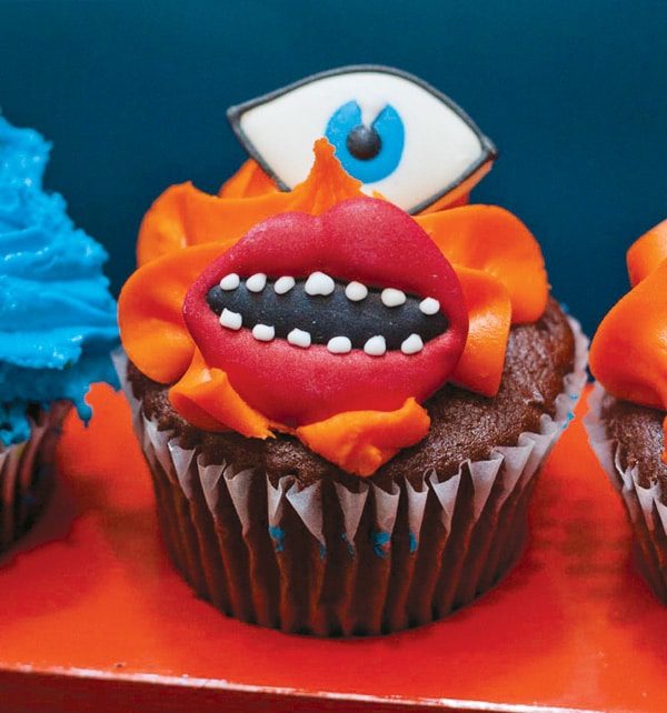 monster-cupcake-face