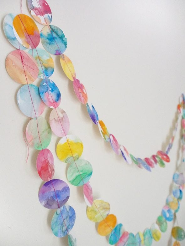 DIY-watercolor-garland