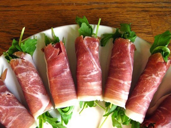 Prosciutto-Wrapped-Arugula