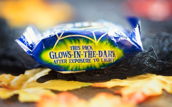 Glow-In-The-Dark-Oreos