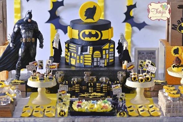birthday-cake-batman