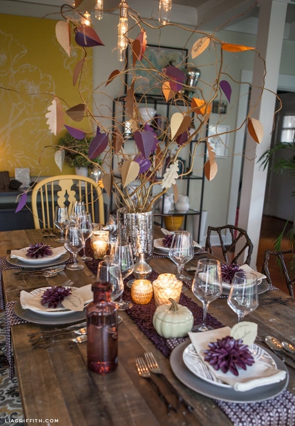 purple-Thanksgiving-table