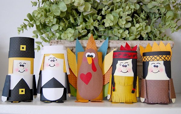 thanksgiving-paper-tube-friends-craft