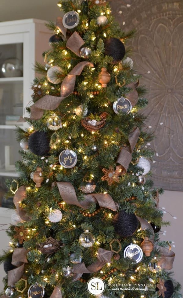 Black-Gold-Rustic-Christmas-Tree_edited-1