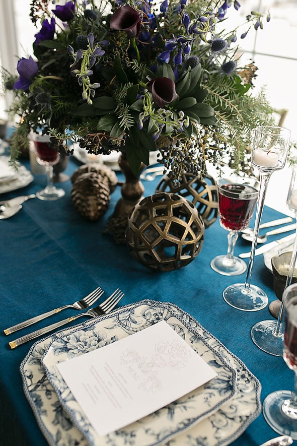 Winter-Wedding-Table-Centerpieces