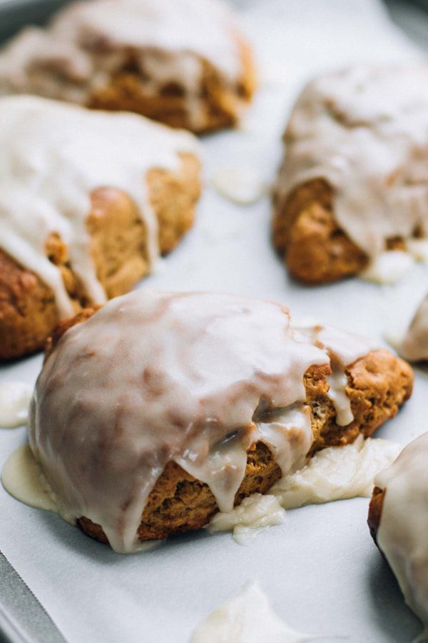 gingerbread-scones