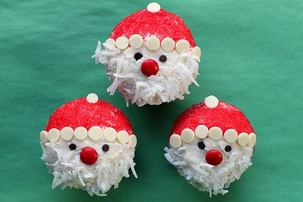 Santa-Claus-Cupcakes