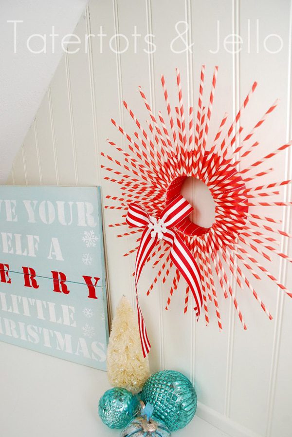 striped-straw-wreath-diy