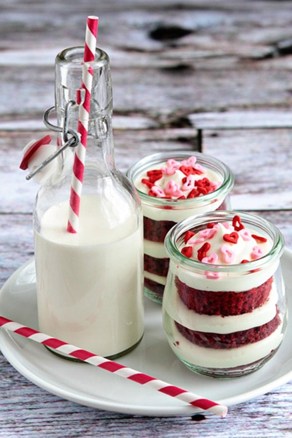 Red-Velvet-in-a-Jar