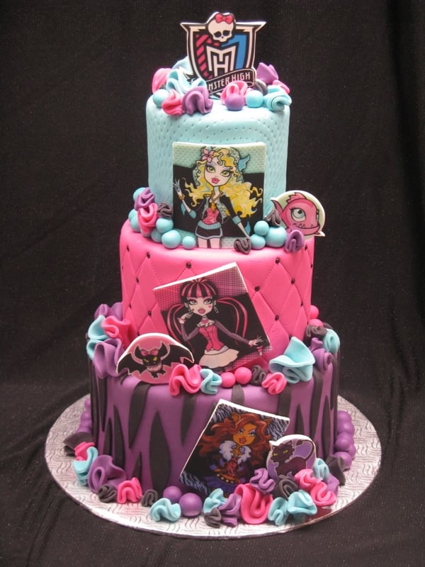 monster-high-birthday-cake-2