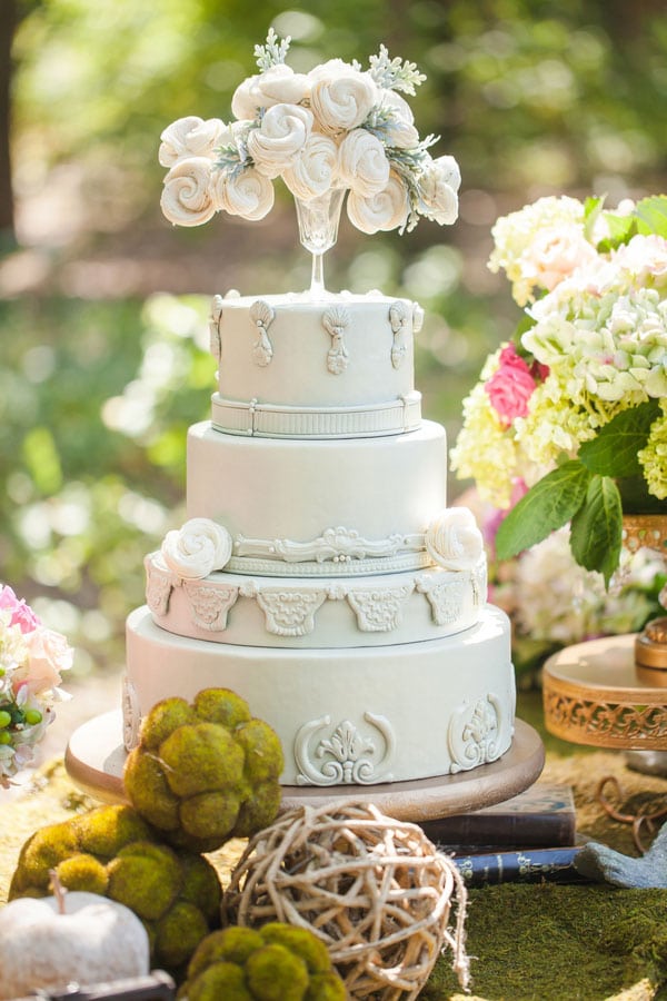 Enchanted-Wedding-Photo-Shoot-Cake