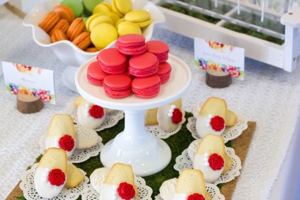 Floral Inspired Baby Shower Desserts via Pretty My Party