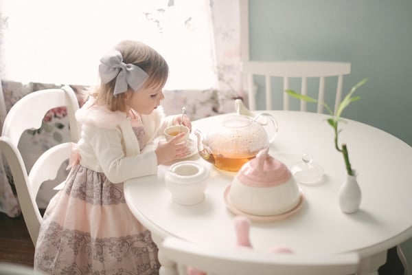 little-girl-tea-party-idea