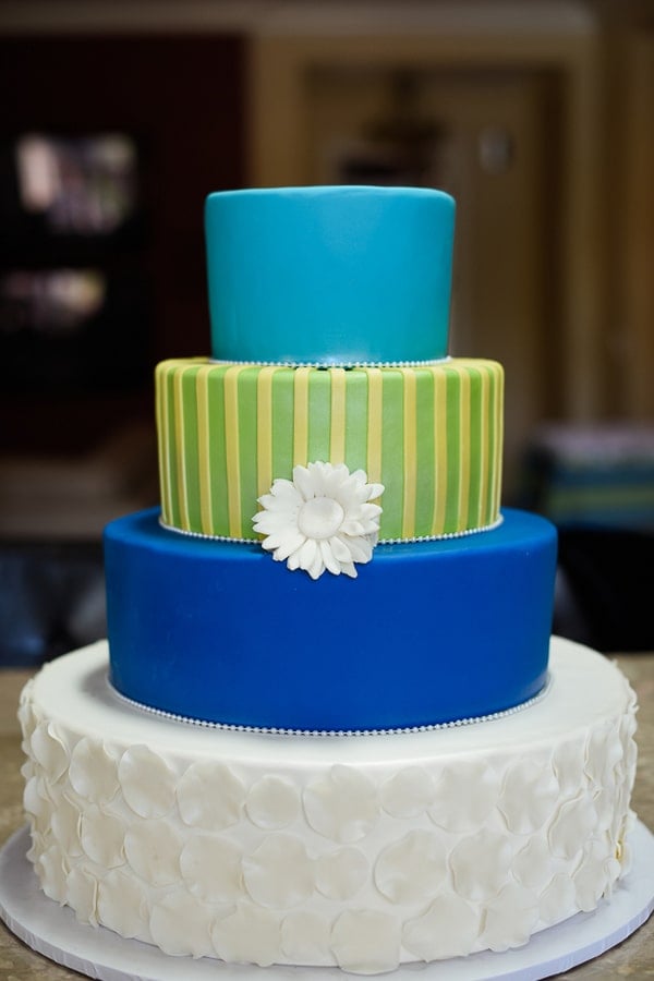 colorful-las-vegas-wedding-cake