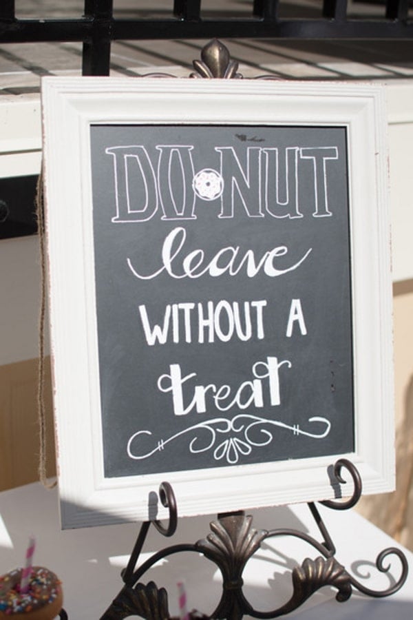 mary-had-a-little-lamb-baby-shower-donut-sign