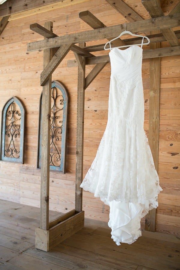 Earthy Chic Vow Renewal Styled Shoot dress | Pretty My Party