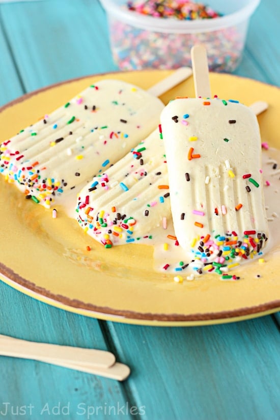 Cake Batter Popsicles, 25 Must Have Popsicle Recipes | Pretty My Party
