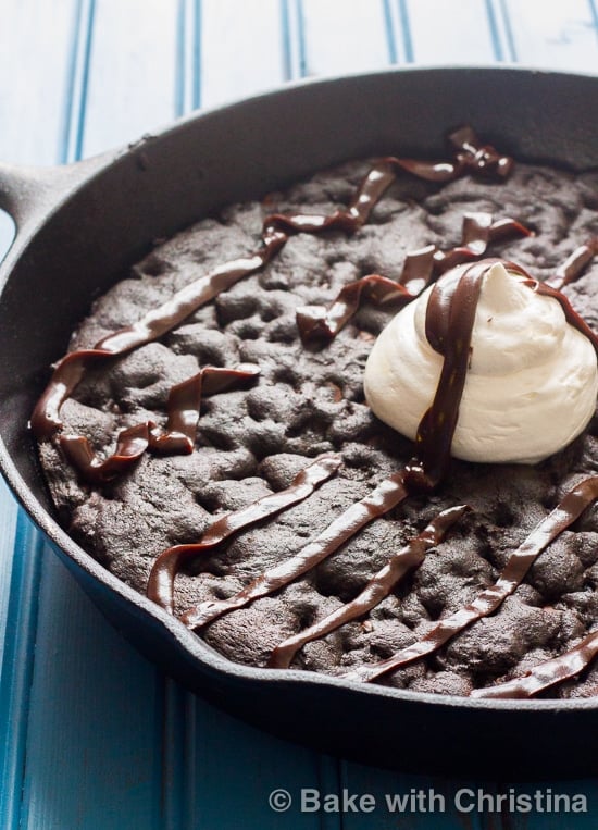 Double Chocolate Chip Cookie Skillet, Best Skillet Dessert Recipes via Pretty My Party