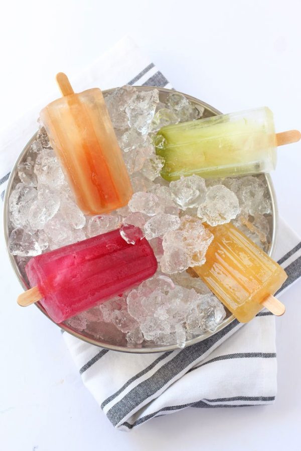 Fruity Sweet Tea Popsicles, 25 Must Have Popsicle Recipes | Pretty My Party