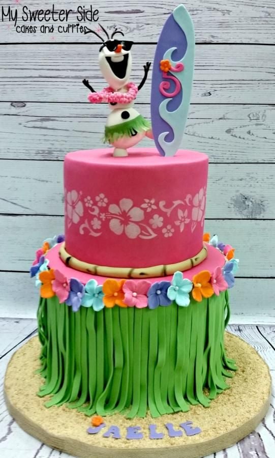 Olaf Hawaiian Cake, 21 Sizzling Summer Birthday Cake Ideas | Pretty My Party