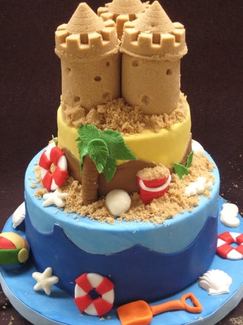 Sandcastle Beach Cake, 21 Sizzling Summer Birthday Cake Ideas | Pretty My Party