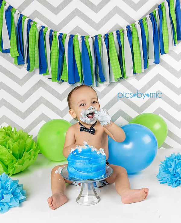 10 Must Take First Birthday Photo Ideas via Pretty My Party