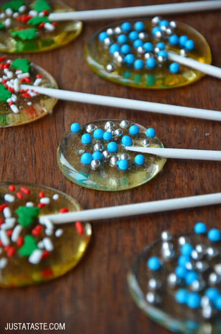 Homemade Lollipop Favors | Budget Birthday Favors via Pretty My Party