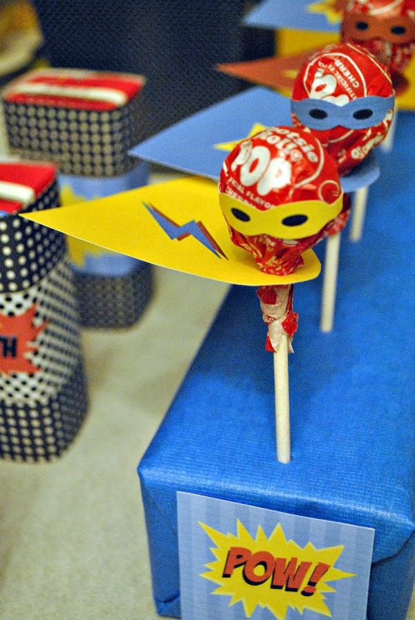 DIY Superhero Lollipops | Budget Birthday Favors via Pretty My Party