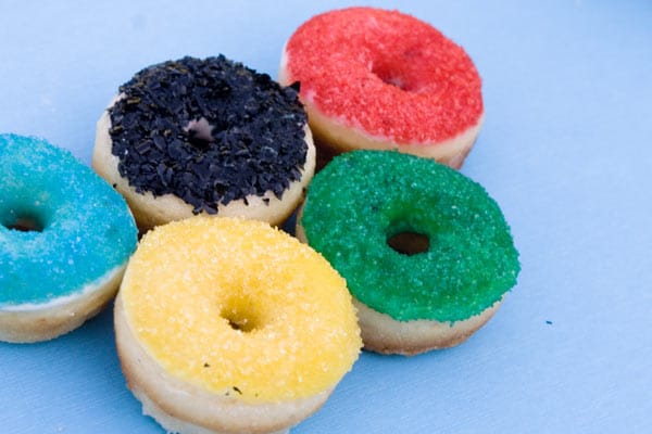 Donut Olympic Rings, 3 Creative Olympic Party Ideas via Pretty My Party