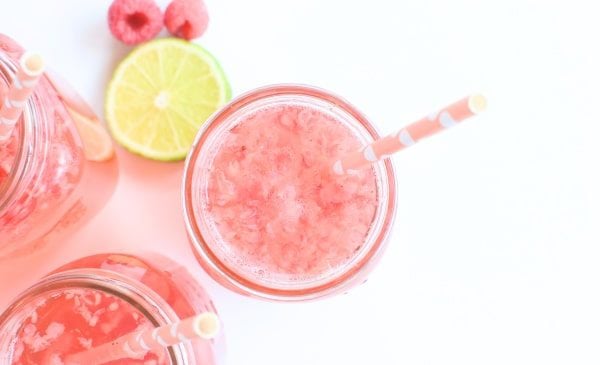 Raspberry Lemon Lime Mocktail via Pretty My Party