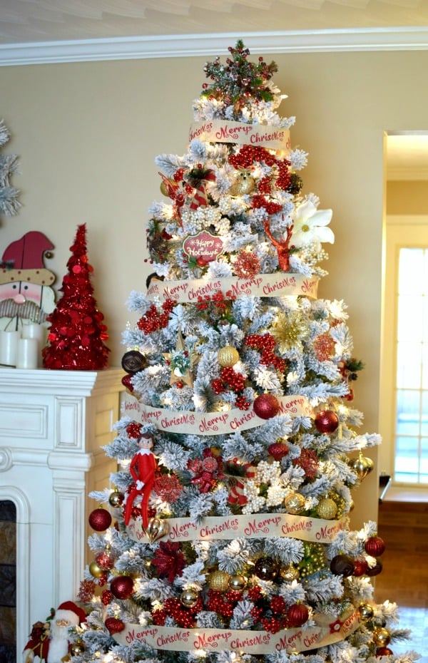 Winter Woodland Christmas Tree | Pretty My Party