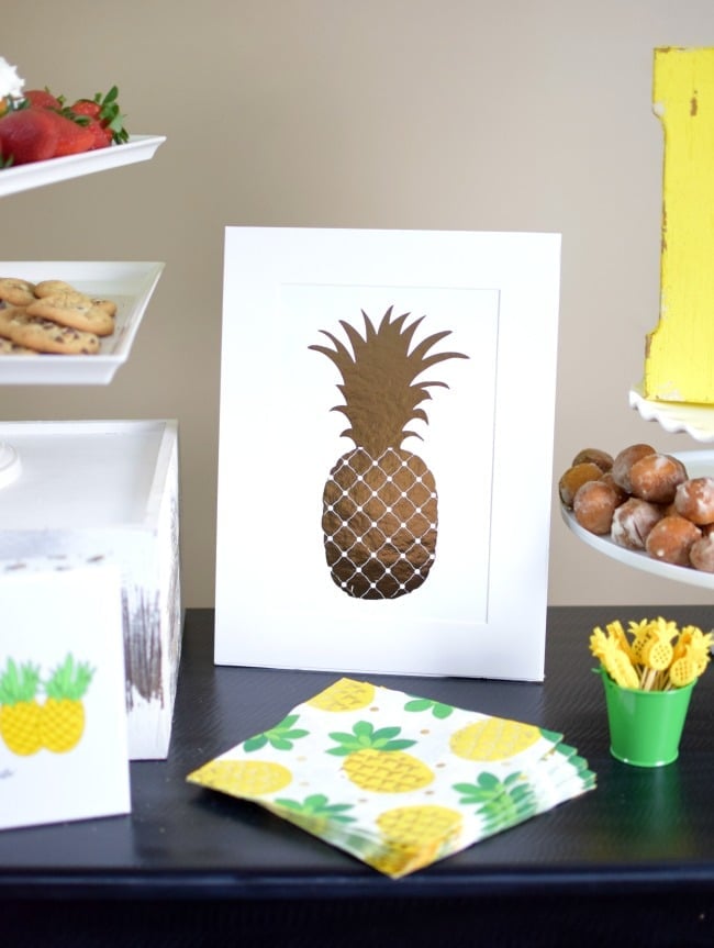 Party Like A Pineapple For Under $100 | Pretty My Party