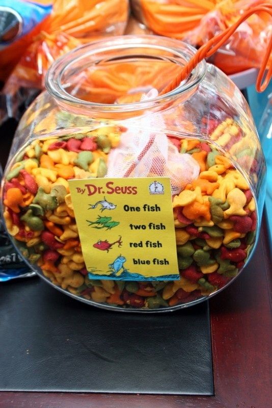 Dr. Seuss One Fish Two Fish Snack Idea | Pretty My Party