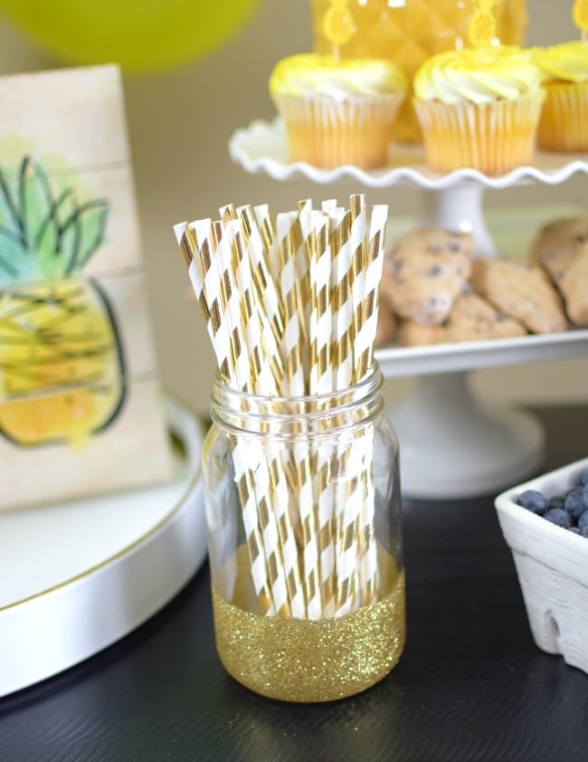 Party Like A Pineapple For Under $100 | Pretty My Party