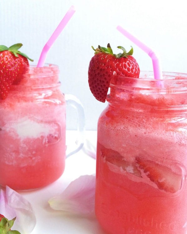 10 Summer Boozy Ice Cream Floats | Pretty My Party