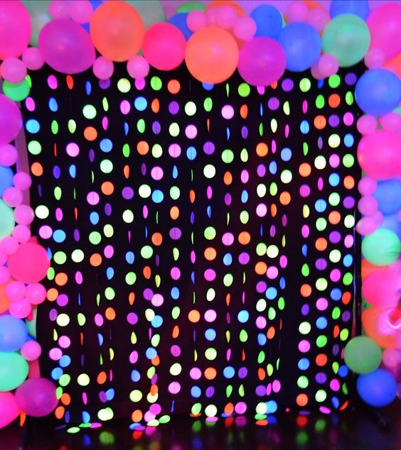 Glow in the Dark Photo Booth Backdrop | Pretty My Party