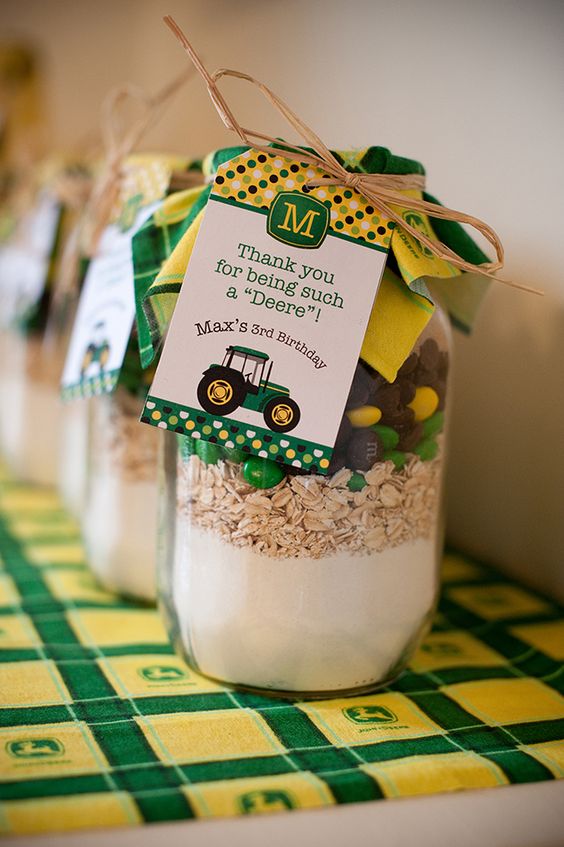 John Deere Party Favors | Pretty My Party