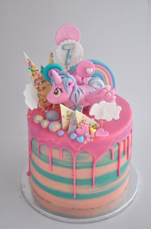My Little Pony Drip Cake | Pretty My Party