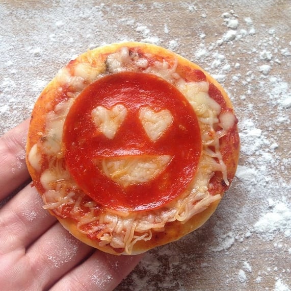 Emoji Pizza Bagel Bites | Emoji Birthday Party Ideas