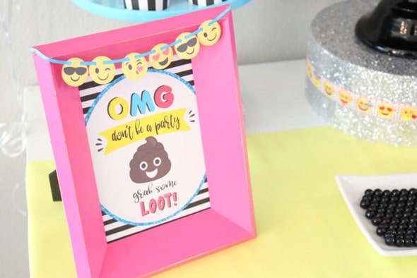 Emoji Party Sign | Emoji Birthday Party Ideas