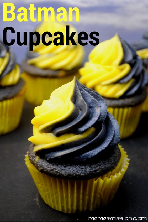 Batman Cupcakes | Batman Party Ideas