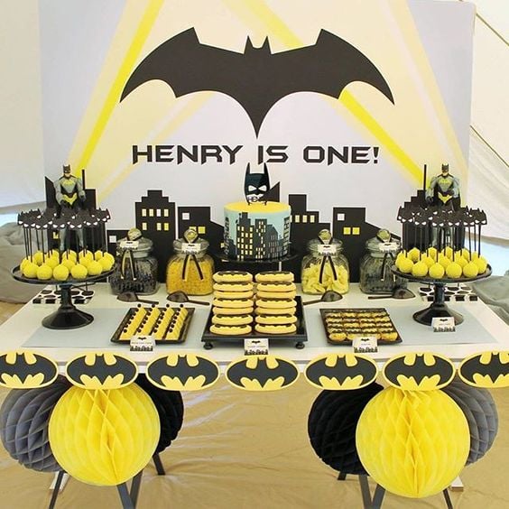 Batman Party Dessert Table | Batman Party Ideas