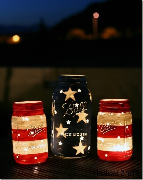 DIY Stars and Striped Mason Jar Lanterns | Labor Day Party Ideas