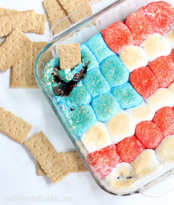 Easy American Flag S'mores Dip | Labor Day Party Ideas