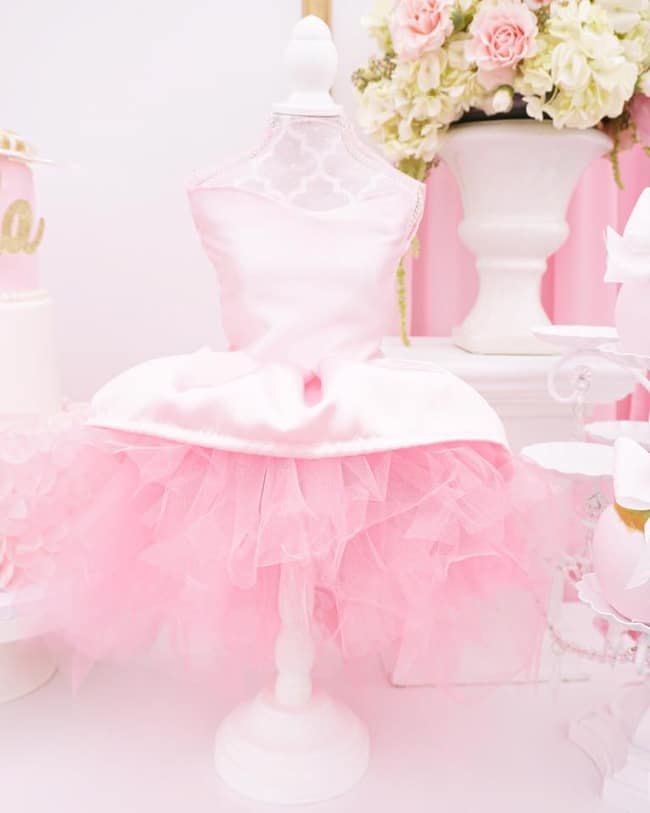 Barbie Glam Birthday Party featured on Pretty My Party