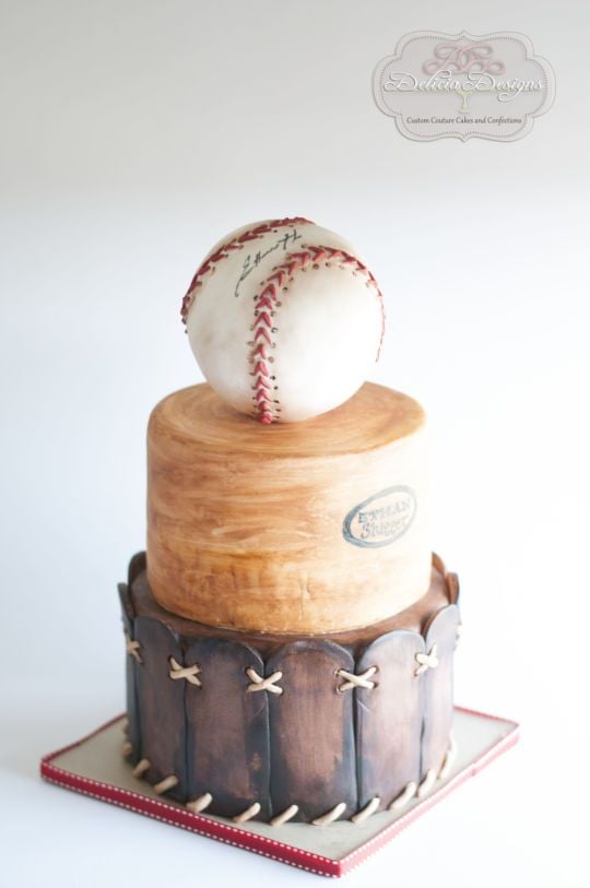 Baseball Cake | Baseball Party Ideas