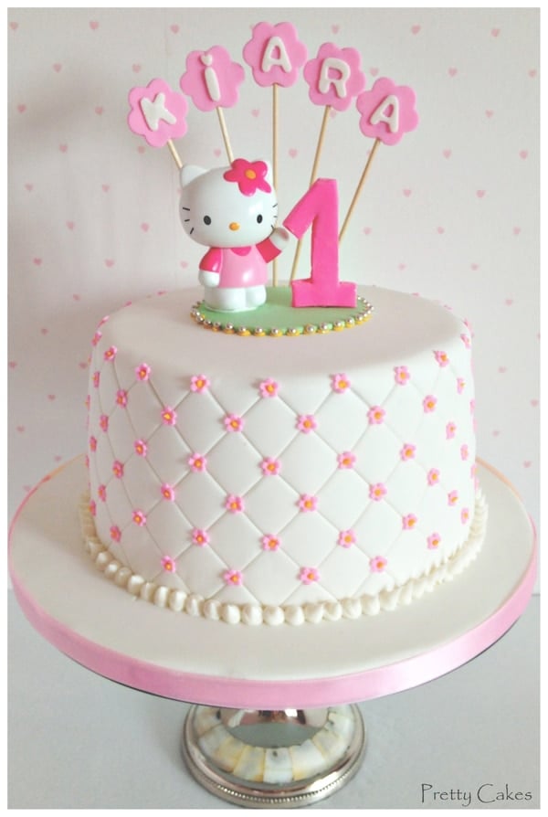 Hello Kitty Flower Cake | Hello Kitty Party Ideas